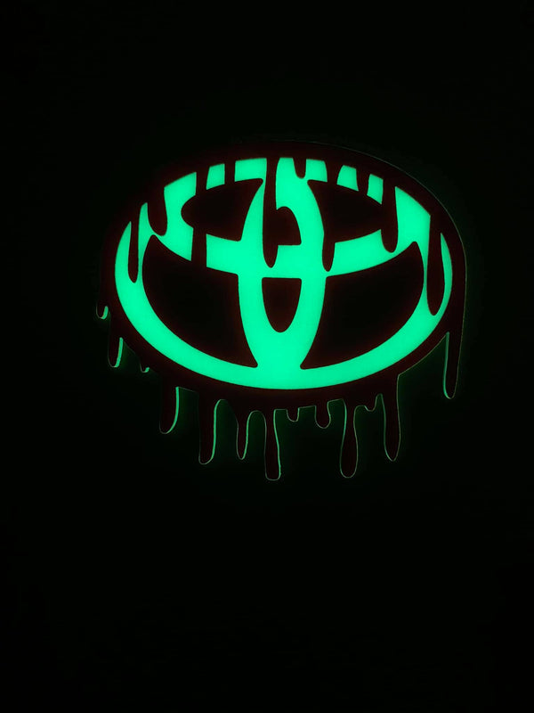Acrylic Tyta Logo
