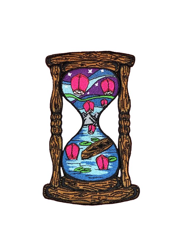 Floating Lanterns Hourglass v3